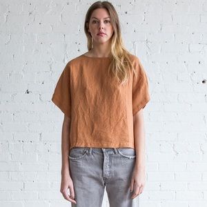 Black Crane linen box tee